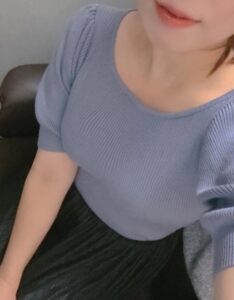 出勤しましたっ✨(江藤 亜美)